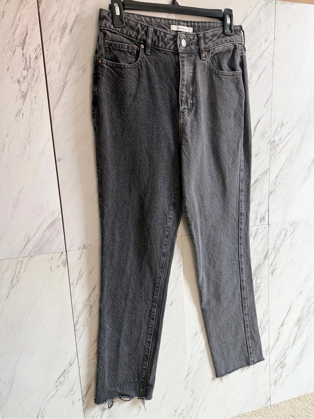 PacSun Two-Tone Black High-Waist Mom Jeans 100% Cotton Raw Hem Size 26